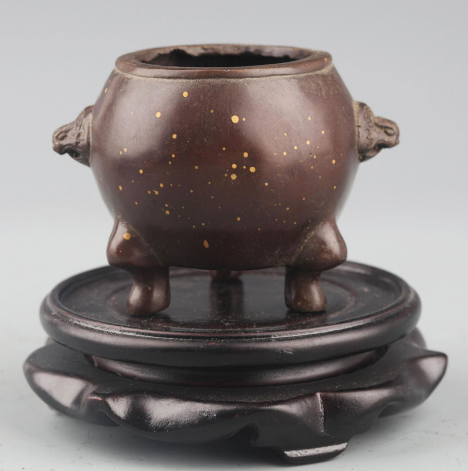 A DOUBLE LION EAR SPRINKLE GOLD BRONZE CENSER (1 of 4)