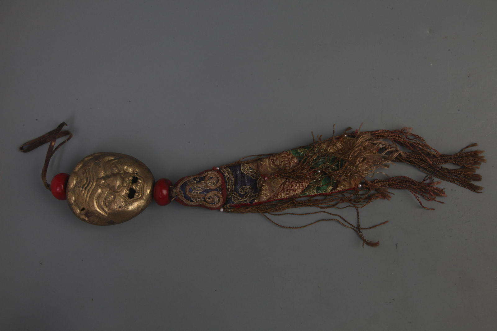 A TINE TIBETAN BUDDHISM BRONZE PENDANT (1 of 4)