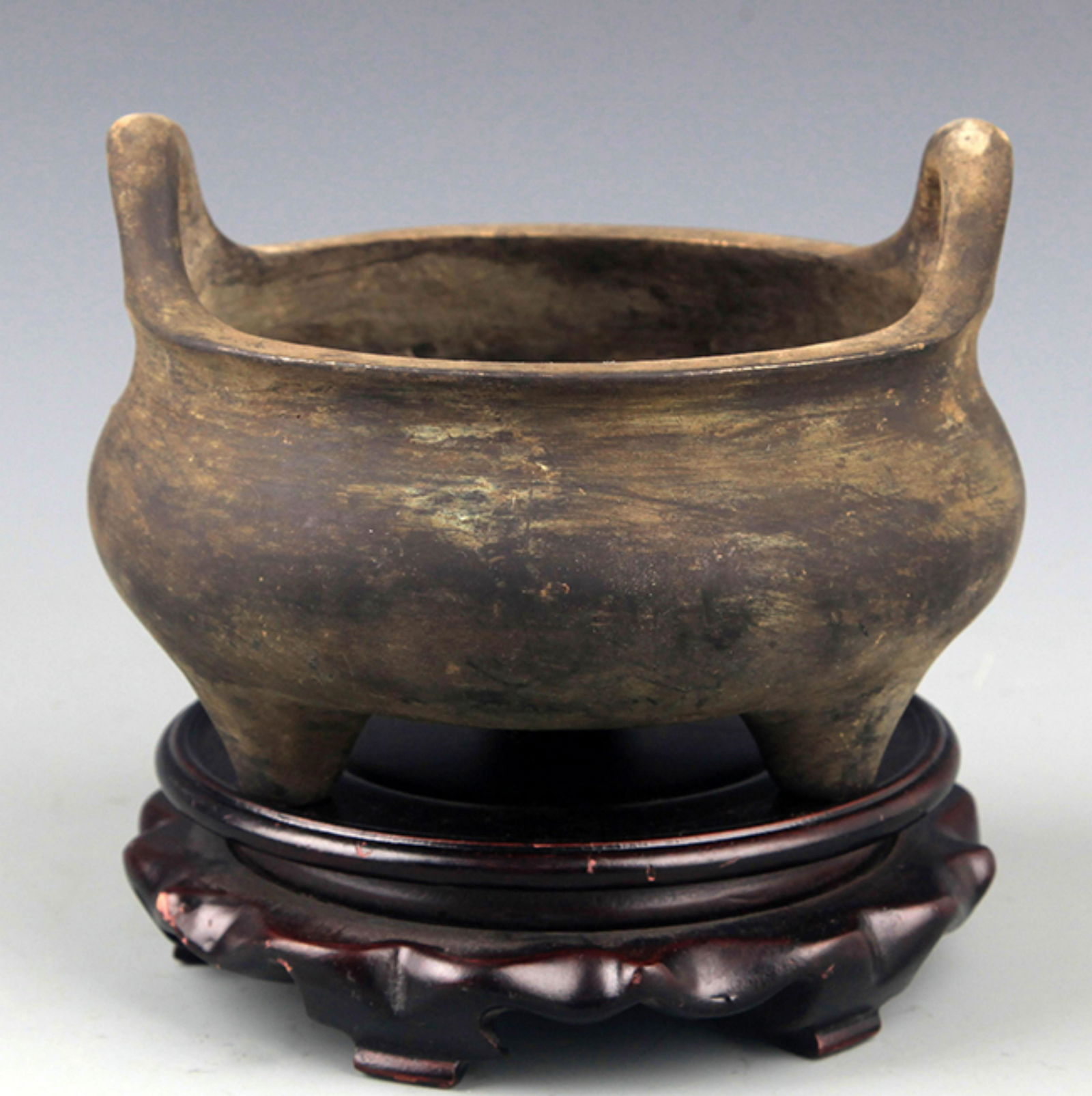 A DOUBLE EAR BRONZE CENSER (1 of 4)