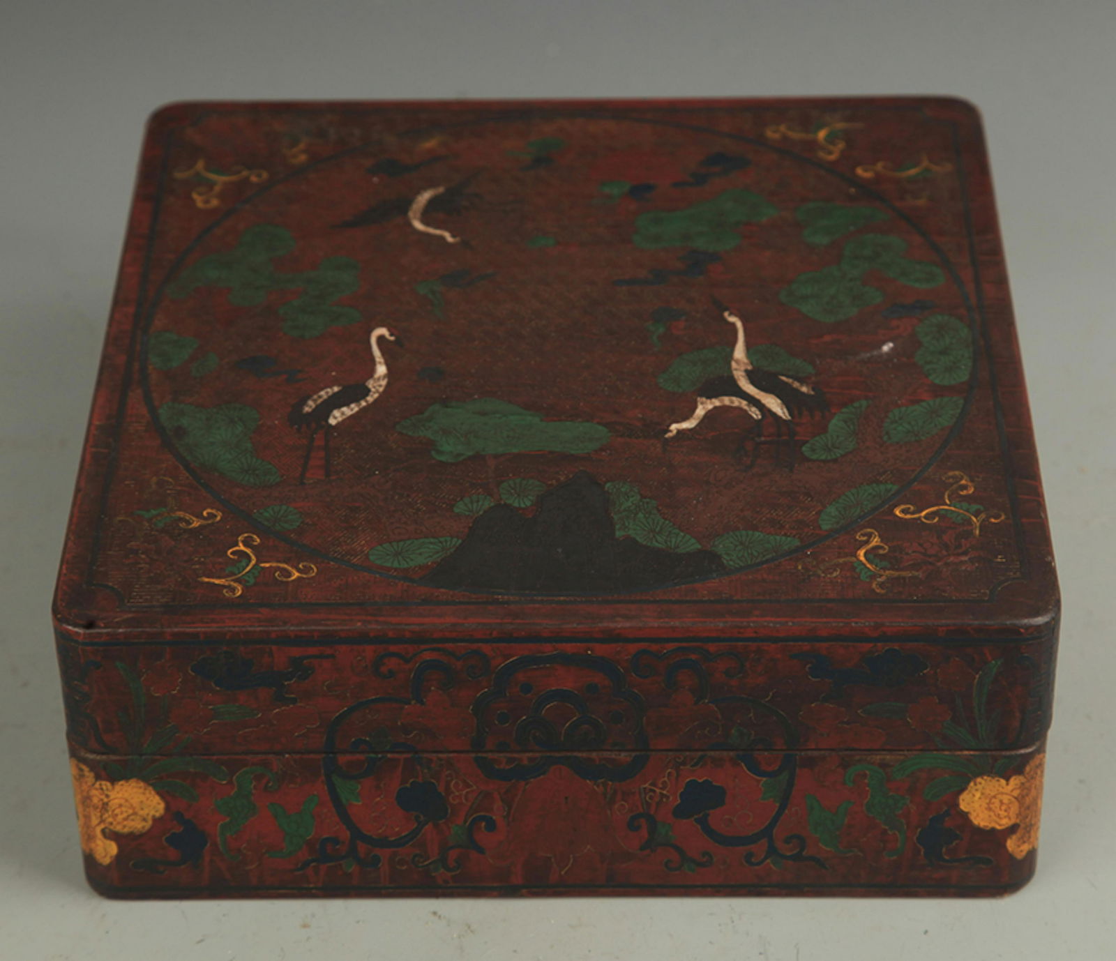 GILT LACQUERED FLOWER AND CRANE PAINTED WOOD BOX (1 of 5)