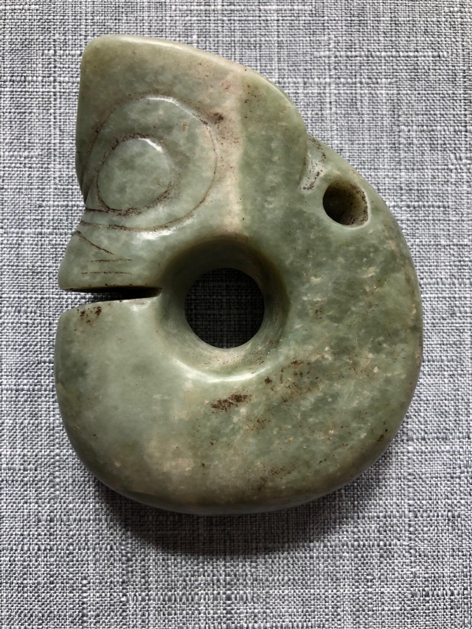 A RARE PIG DRAGON JADE (1 of 5)