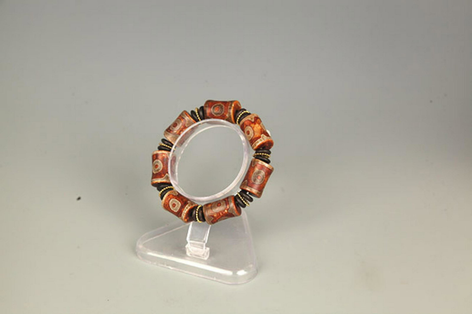 TIBETAN BUDDHISM THREE EYES TIAN ZHU BRACELET: 20th Century, Each Bead Long: 0.75 inch
