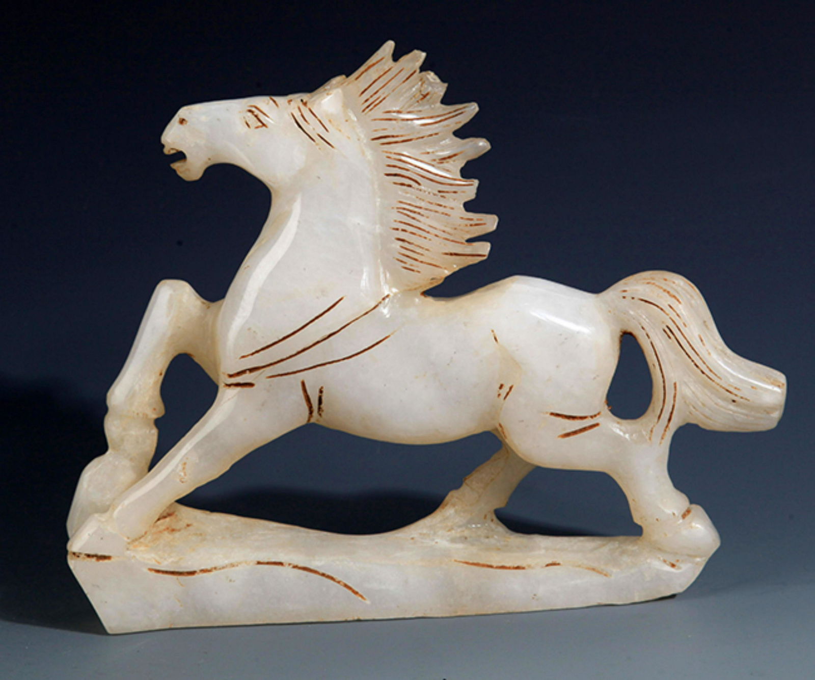 A FINE HORSE FIGURE JADE DECORATION (1 of 6)