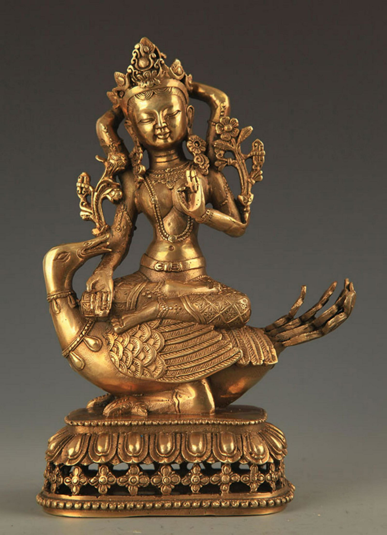 A FINE TIBETAN BRONZE BRAHMA FIGURE (1 of 5)