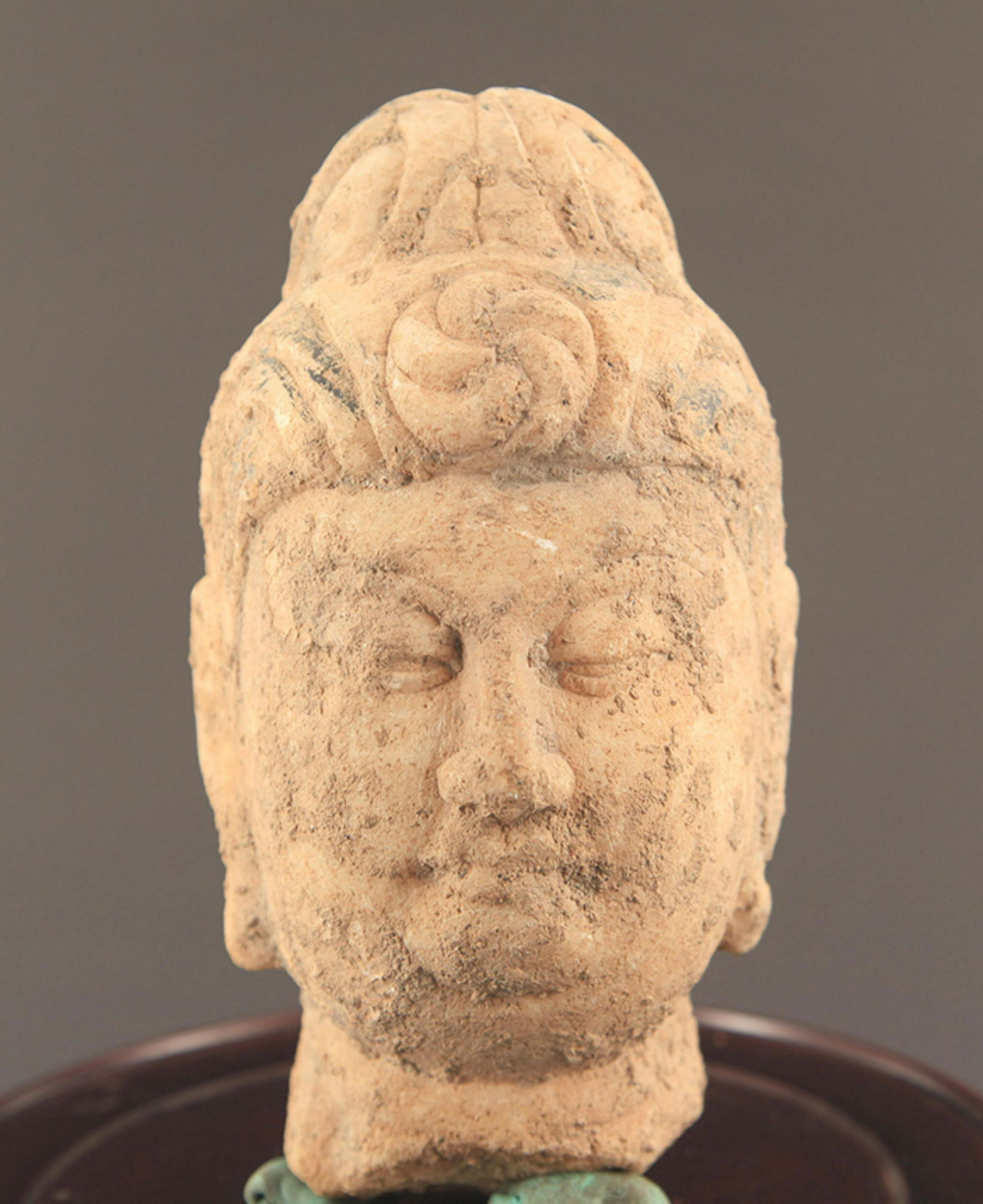 A LARGE STONE BUDDHA HEAD (1 of 6)