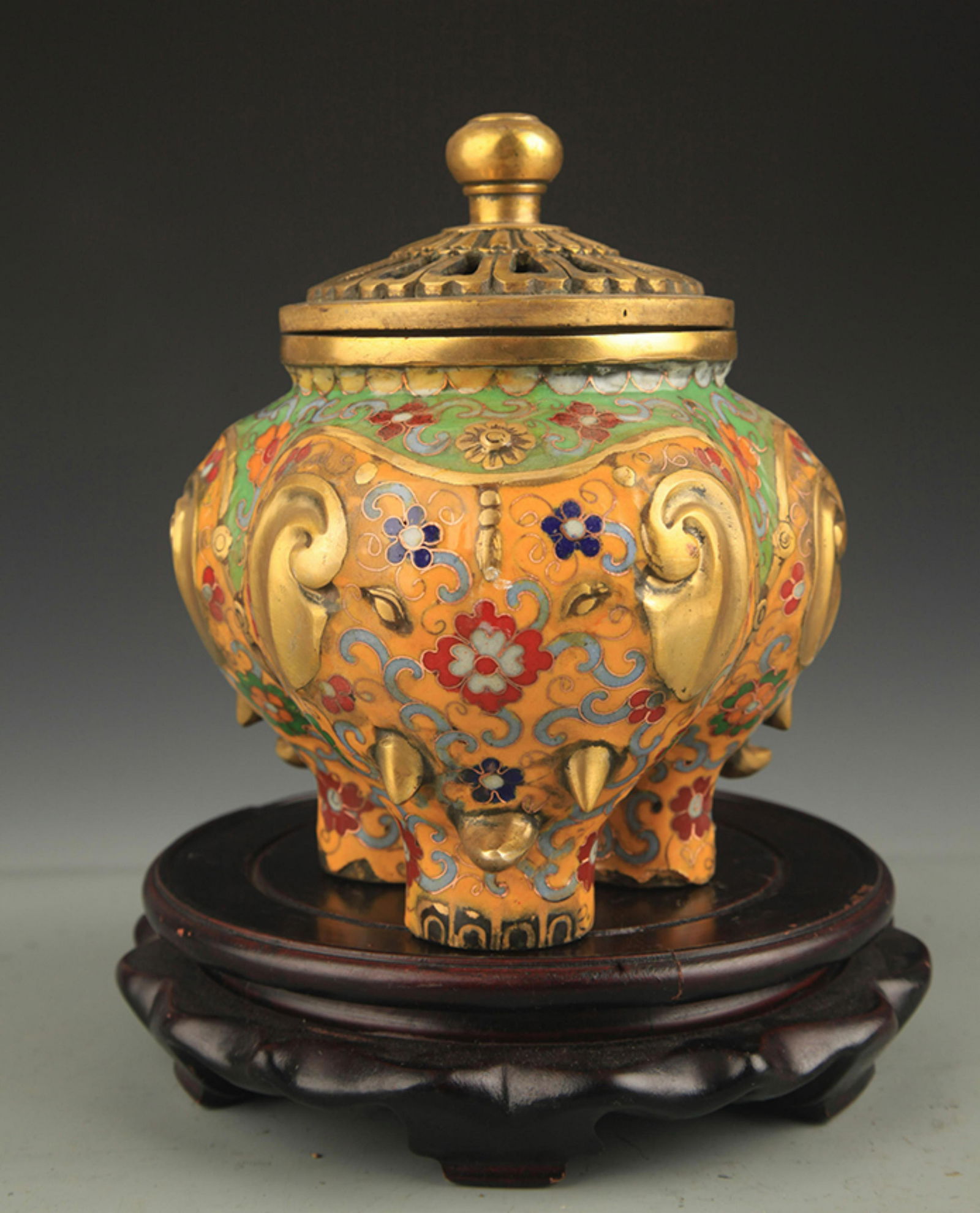 A BRONZE CLOISONNE TREE ELEPHANT PATTERN AROMATHERAPY (1 of 5)