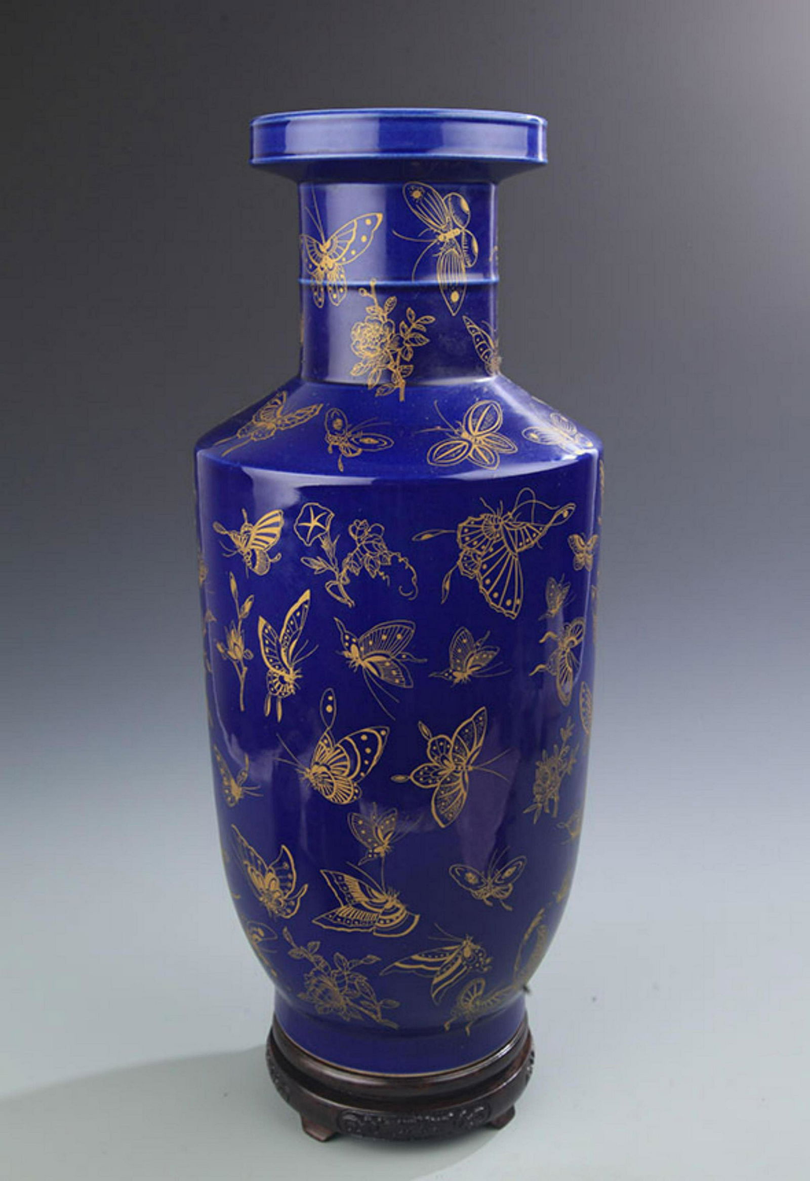 RARE DARK BLUE GLAZED BUTTERFLY PATTERN PORCELAIN VASE (1 of 4)