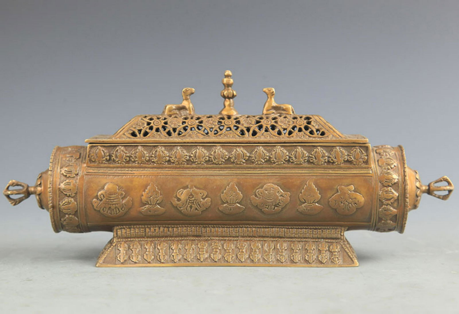 FINE BRONZE TIBETAN A BUDDHA AROMATHERAPY (1 of 5)