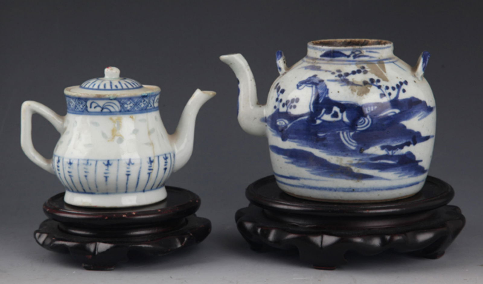 GROUP OF TWO PORCELAIN TEA POT (1 of 4)