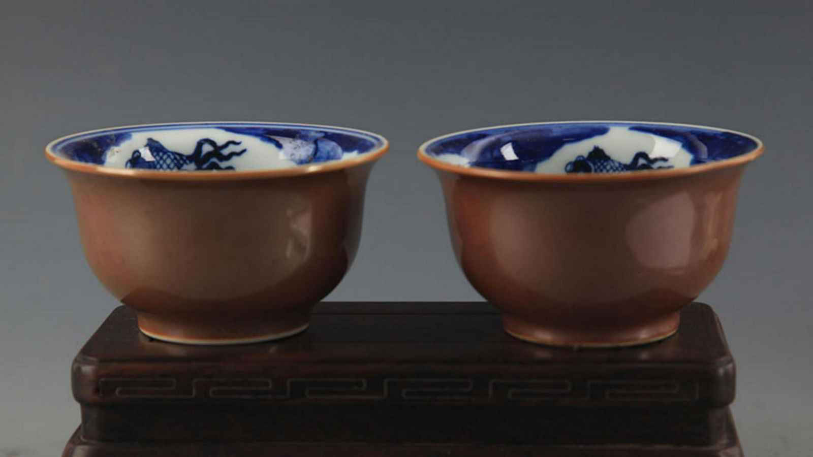 PAIR OF SAUCE GLAZED PORCELAIN CUP (1 of 4)