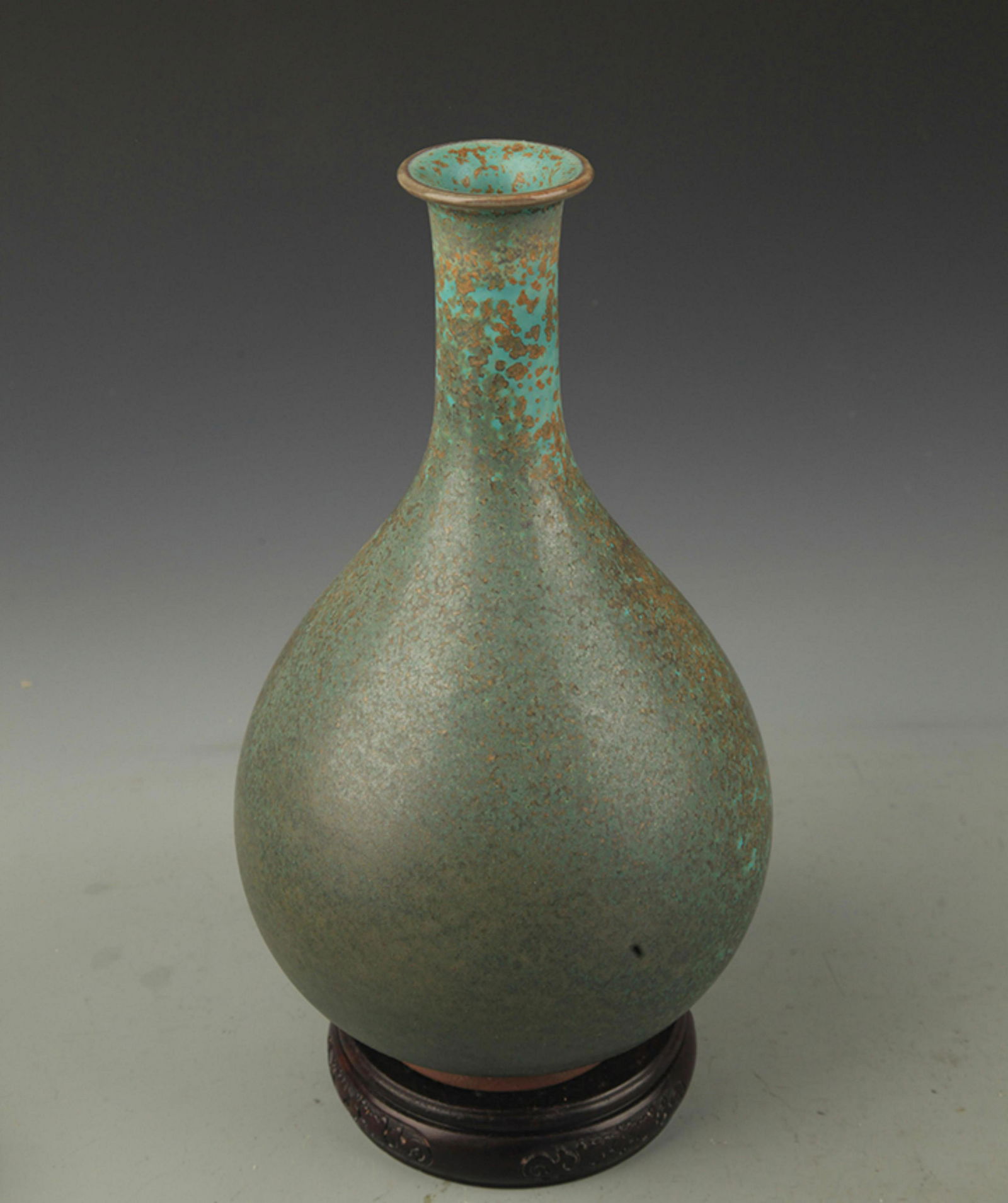 A LU JUN GLAZE YU HU CHUN VASE: High: 11.25 inch; Diameter: 2.0 inch
