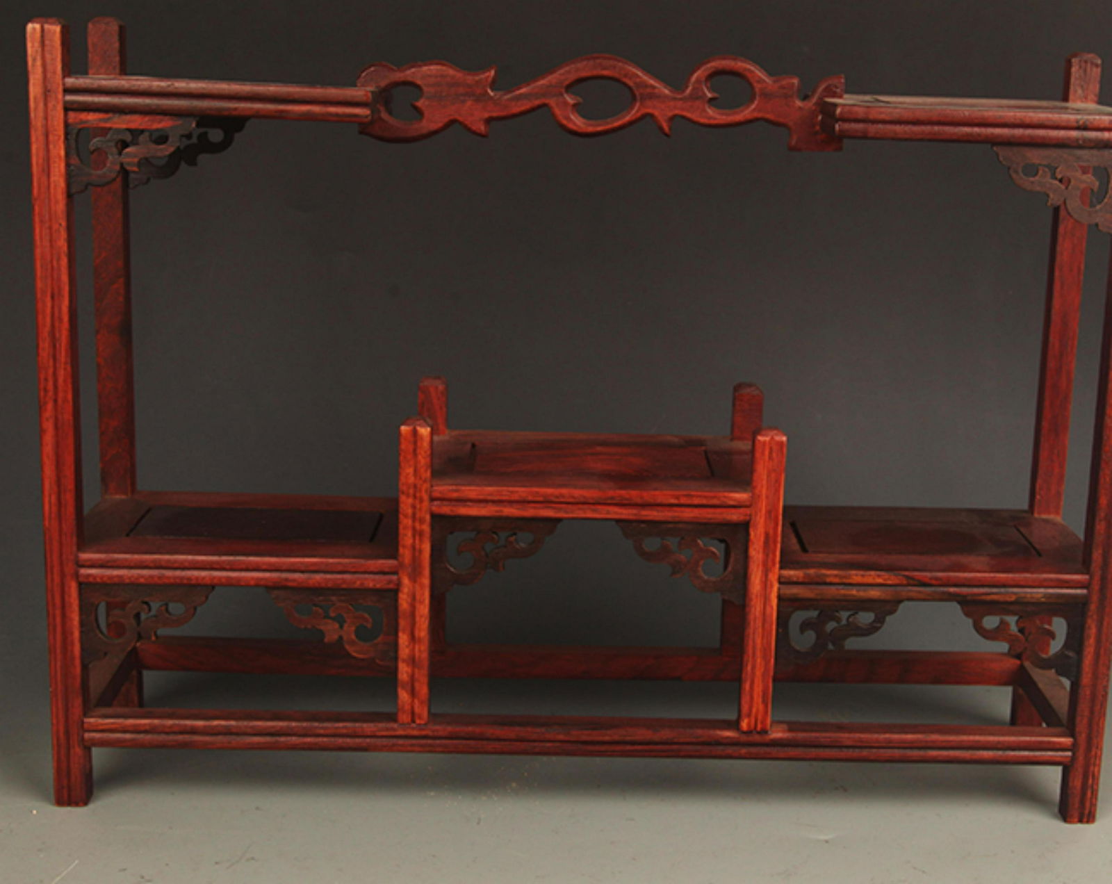 A FINE WOOD MADE SMALL SHELF (1 of 7)