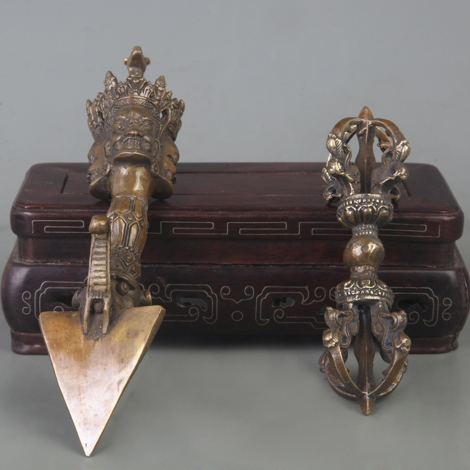 SET OF TIBETAN BUDDHISM VAJRA AND INSTRUMENTS: Qing Dynasty, Long:7.5-4.8 inchSize Various