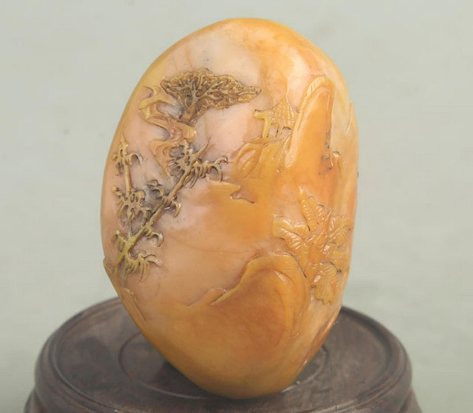 A FINE TIAN HUANG STONE CHARACTER CARVING DECORATION (1 of 3)