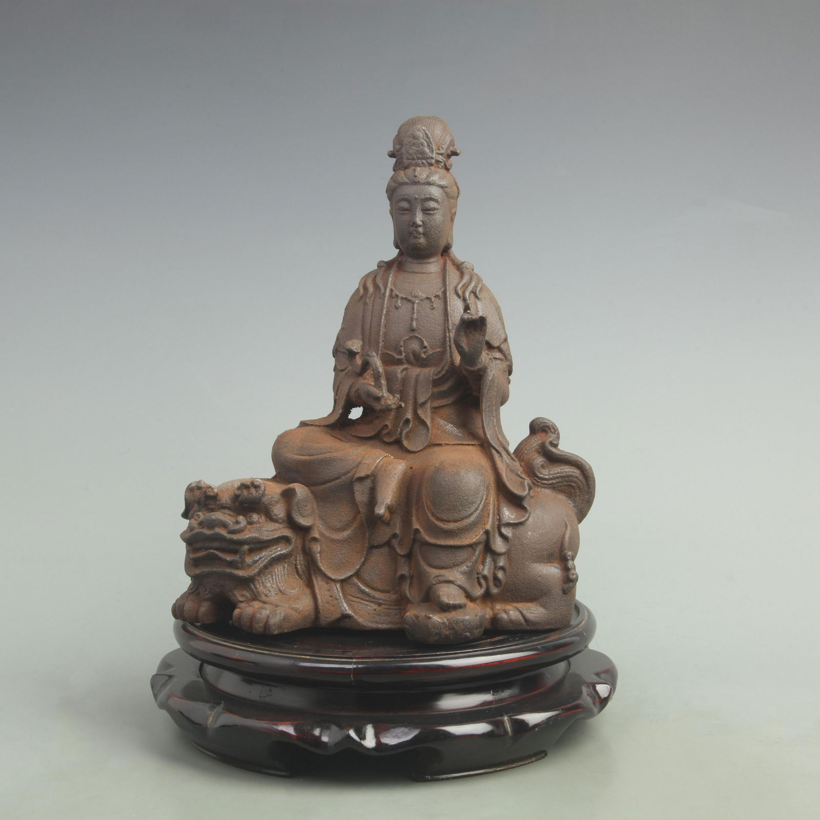 A FINE CAST IRON MANJUSRI BUDDHA STATUE (1 of 6)