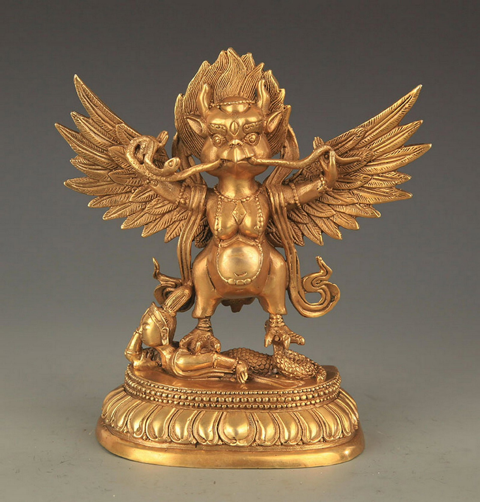 A TIBETAN BUDDHISM GARUá¸ŒA STATUE: 20th Century, High:7.0 inch; Width:6.5 inch