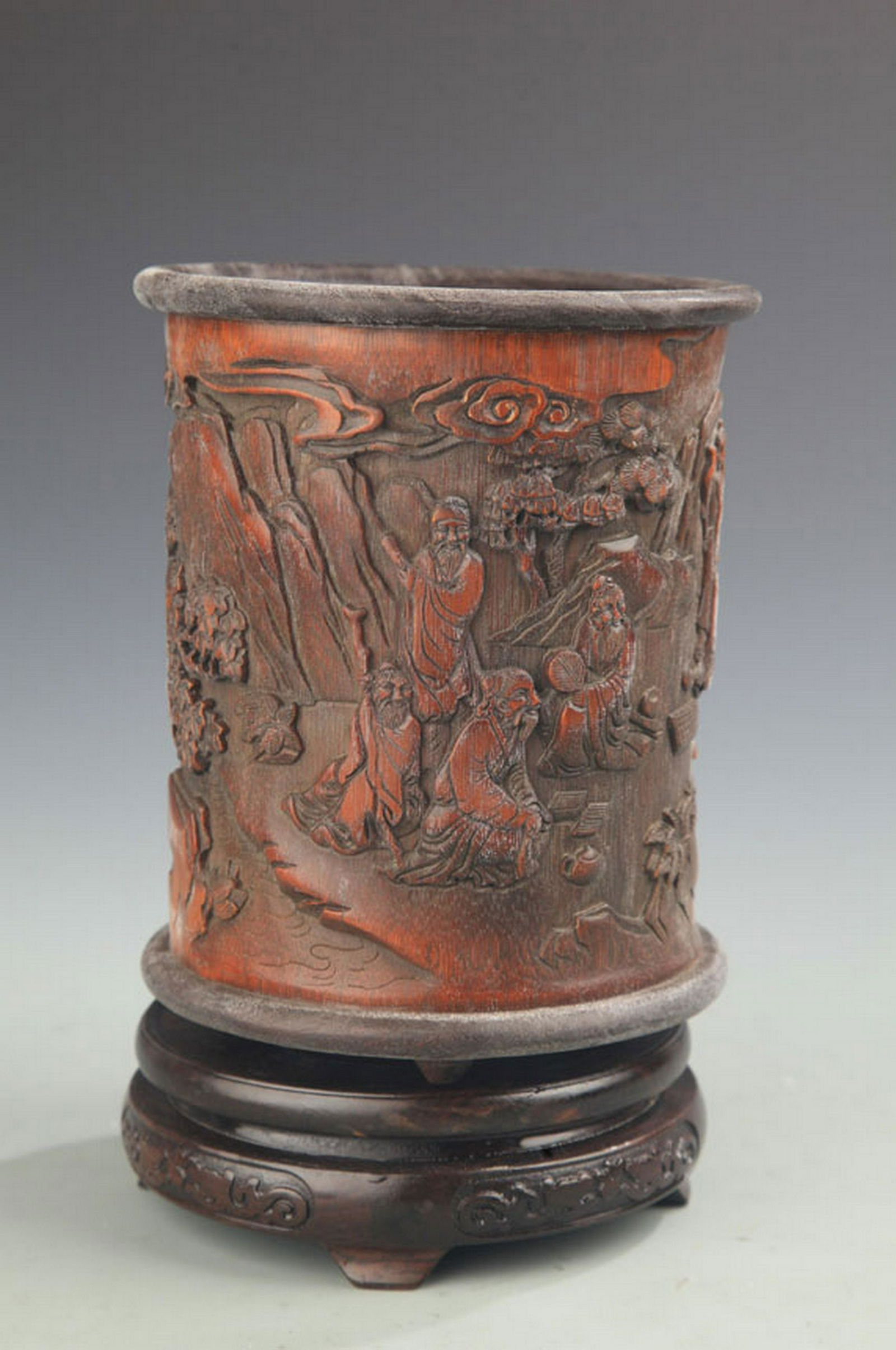 RARE BAMBOO MADE LANDSCAPE PATTERN PEN HOLDER (1 of 6)