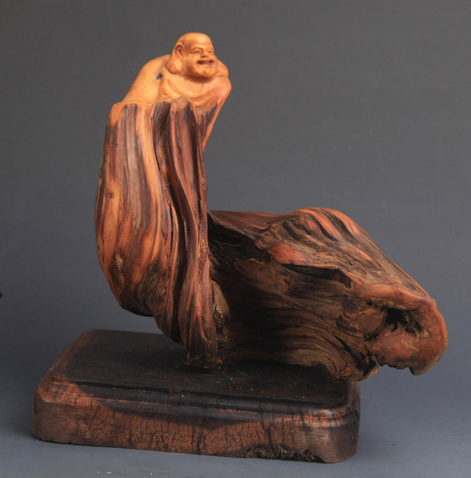 A FINE THUJA ROOT CARVING MAITREYA BUDDHA FIGURE (1 of 6)