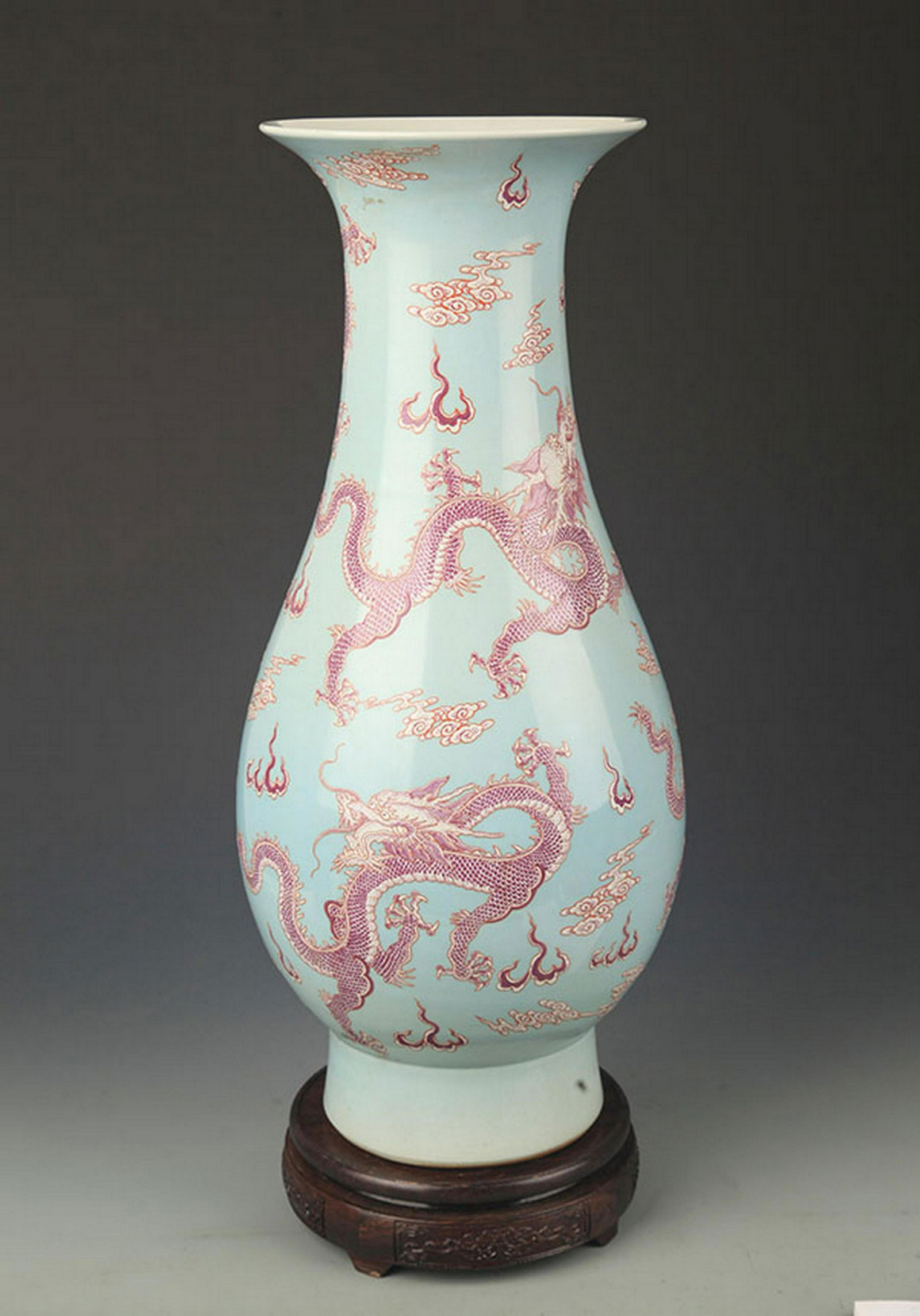 FAMILLE ROSE DRAGON PATTERN PORCELAIN VASE (1 of 5)