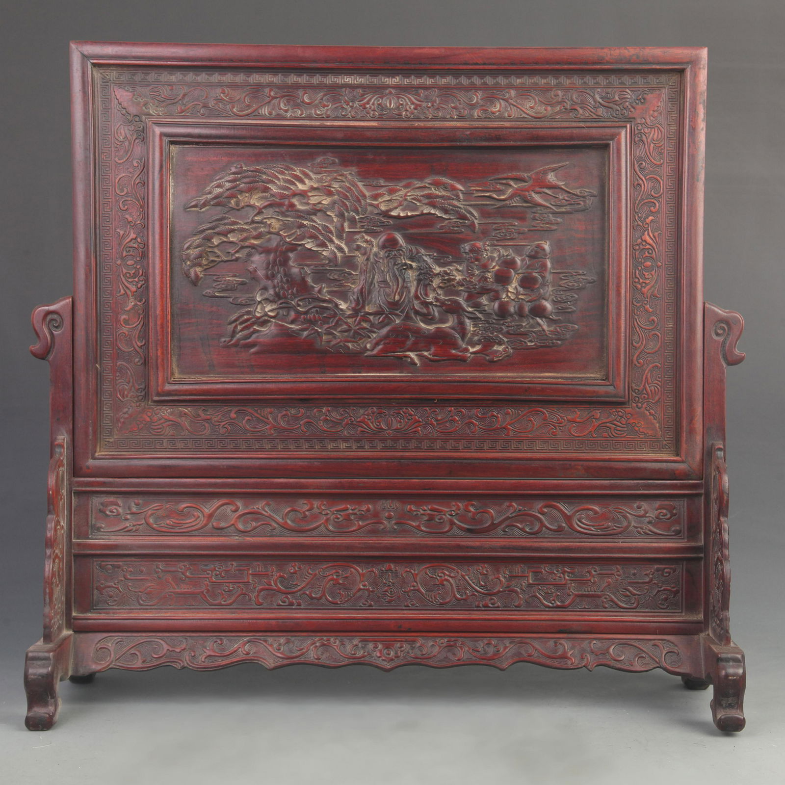 A FINE RED WOOD MADE FINELY CARVED TABLE SCREEN (1 of 5)