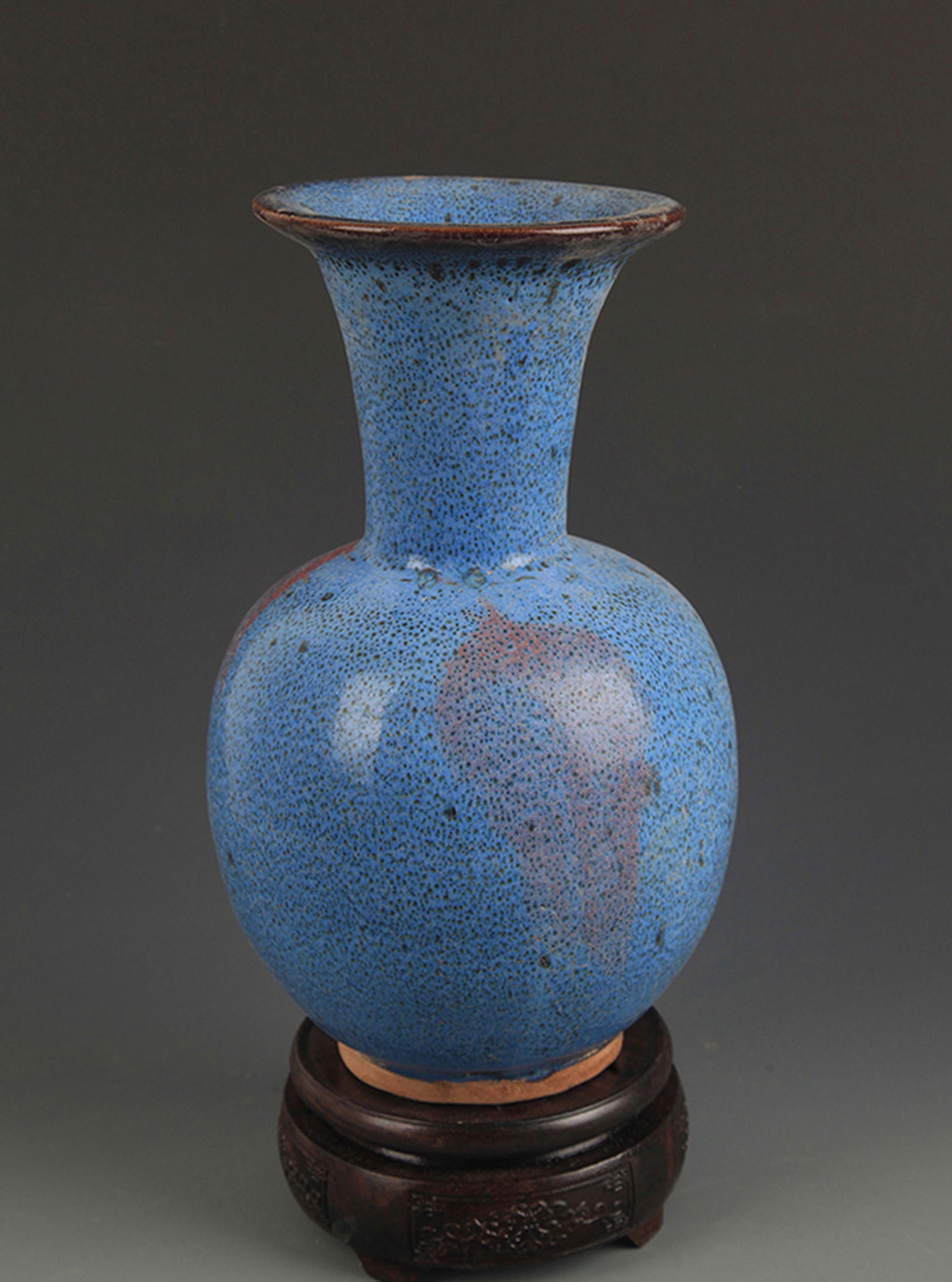 A LU JUN GLAZE LIGHT BLUE COLOR JAR: Song Dynasty, High: 9.5 inch; Diameter: 4.5 inch