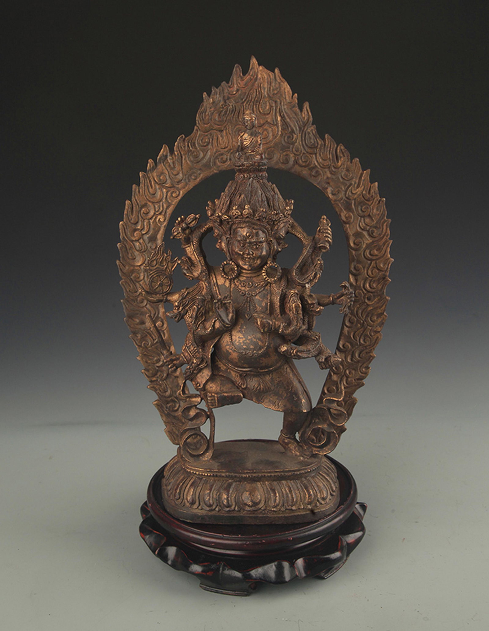 TIBETAN BUDDHISM BRONZE UCCHUá¹¢MSTATUE: 20th Century, High: 13.5 inch; Width: 8.25 inch
