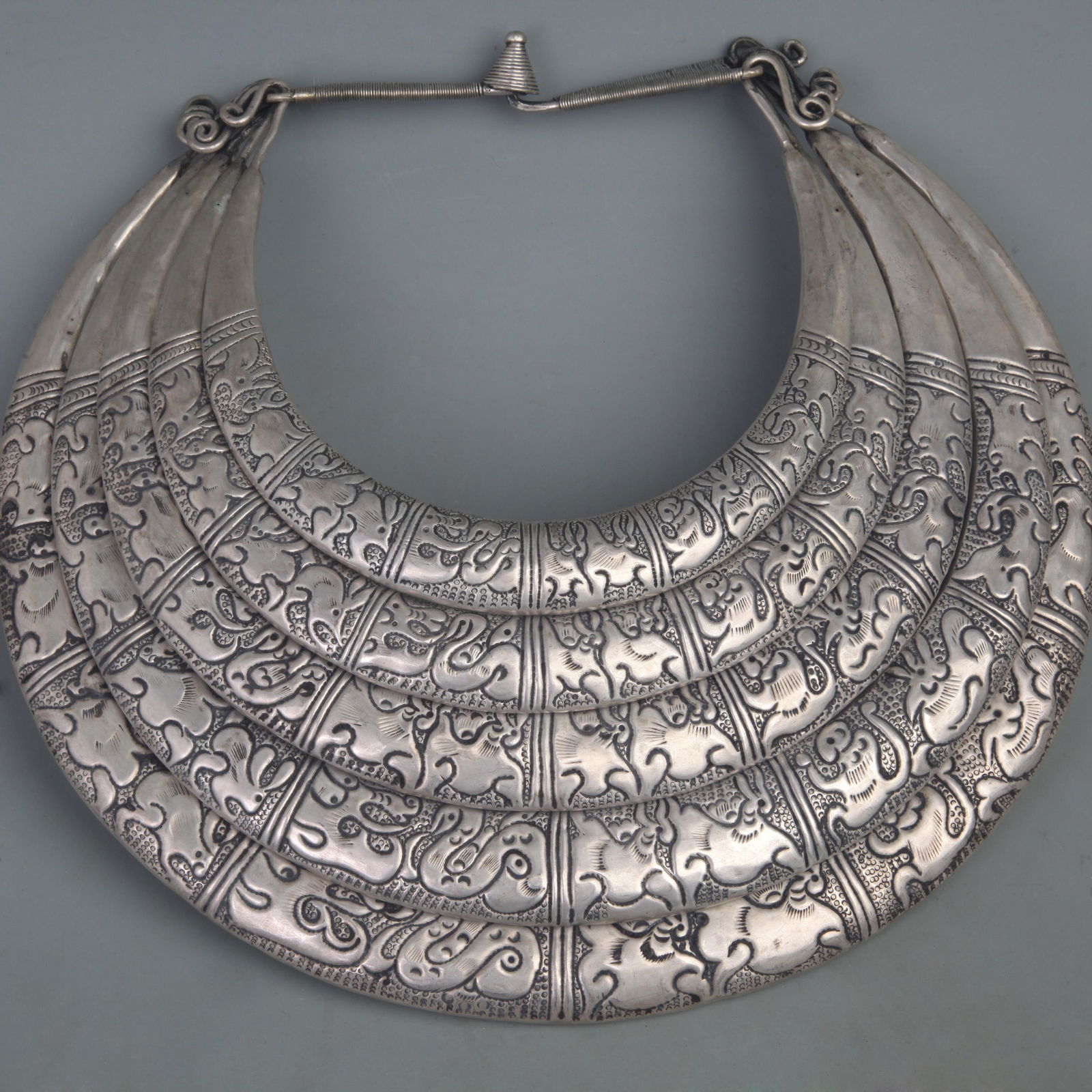 HAND MADE "MIAO" STYLE SILVER PLATED NECKLACE (1 of 3)