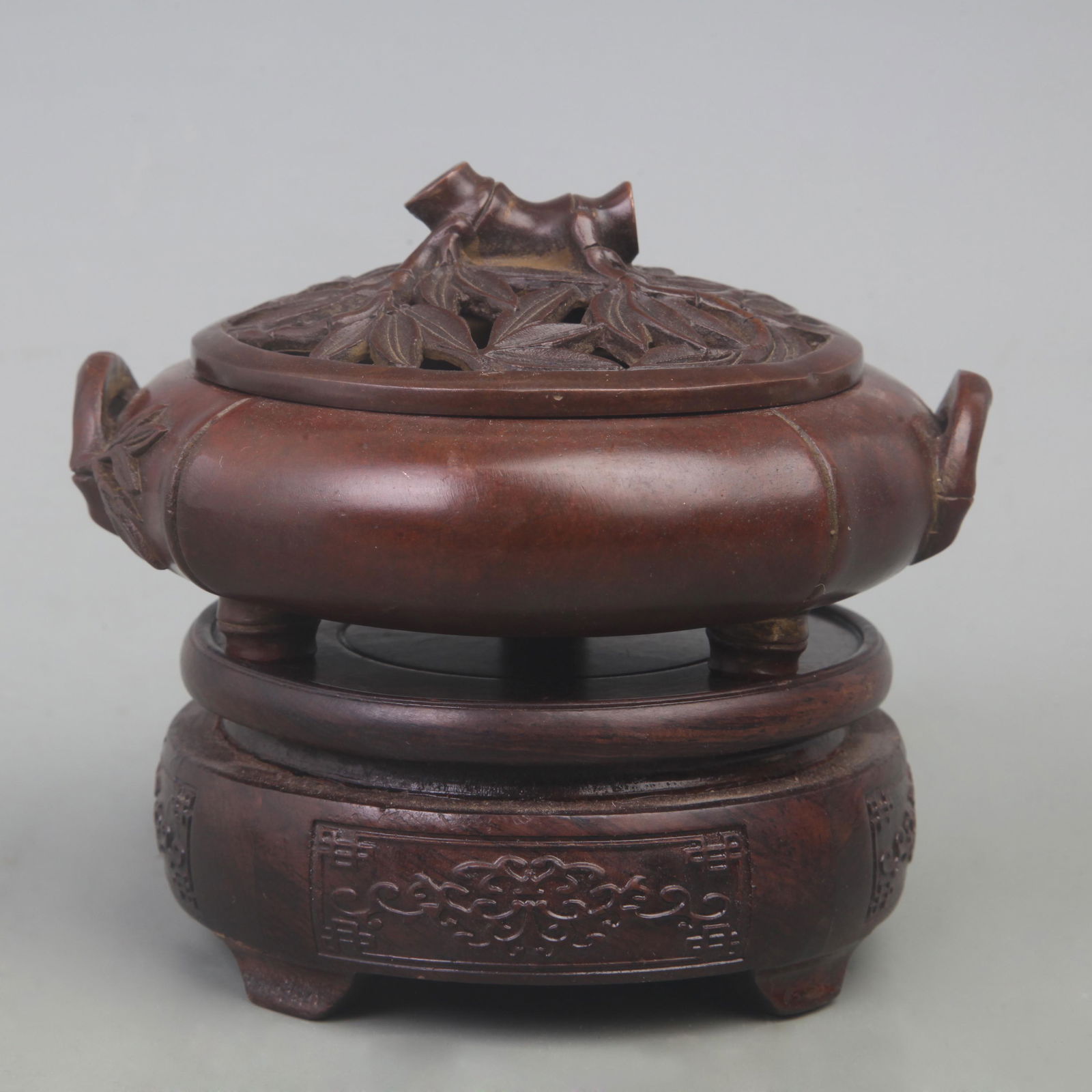 A FINE BRONZE INCENSE BURNER WITH BAMBOO STYLE (1 of 6)