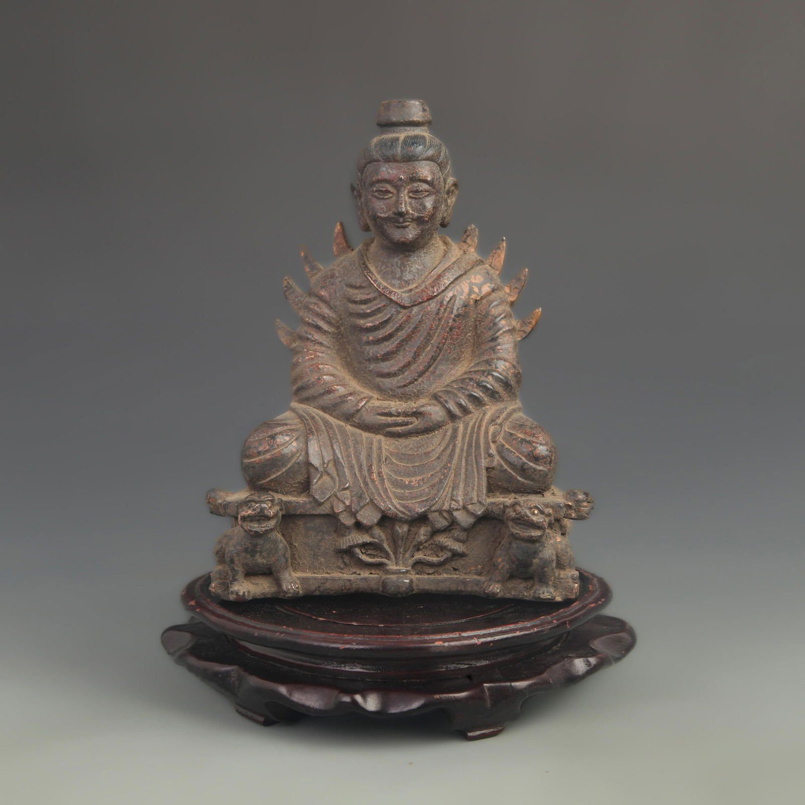 A FINE BRONZE MADE SHAKYAMUNI BUDDHA (1 of 6)
