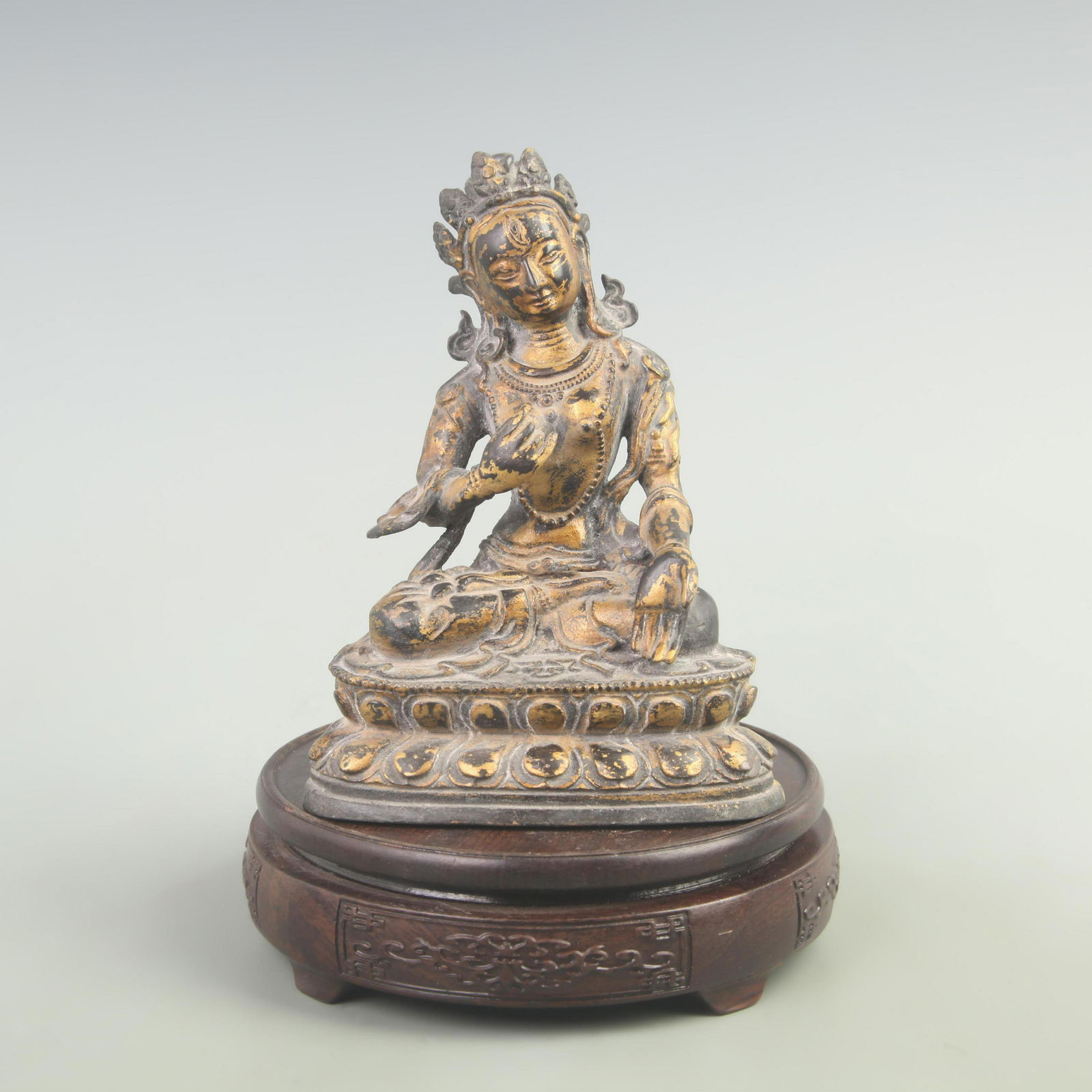 RARE GILT BRONZE BUDDHA STATUE (1 of 5)