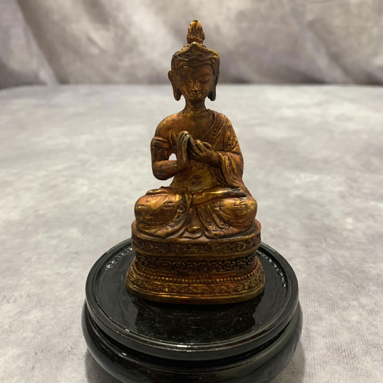 A FINE SMALL TIBETAN BUDDHIST STATUES (1 of 5)
