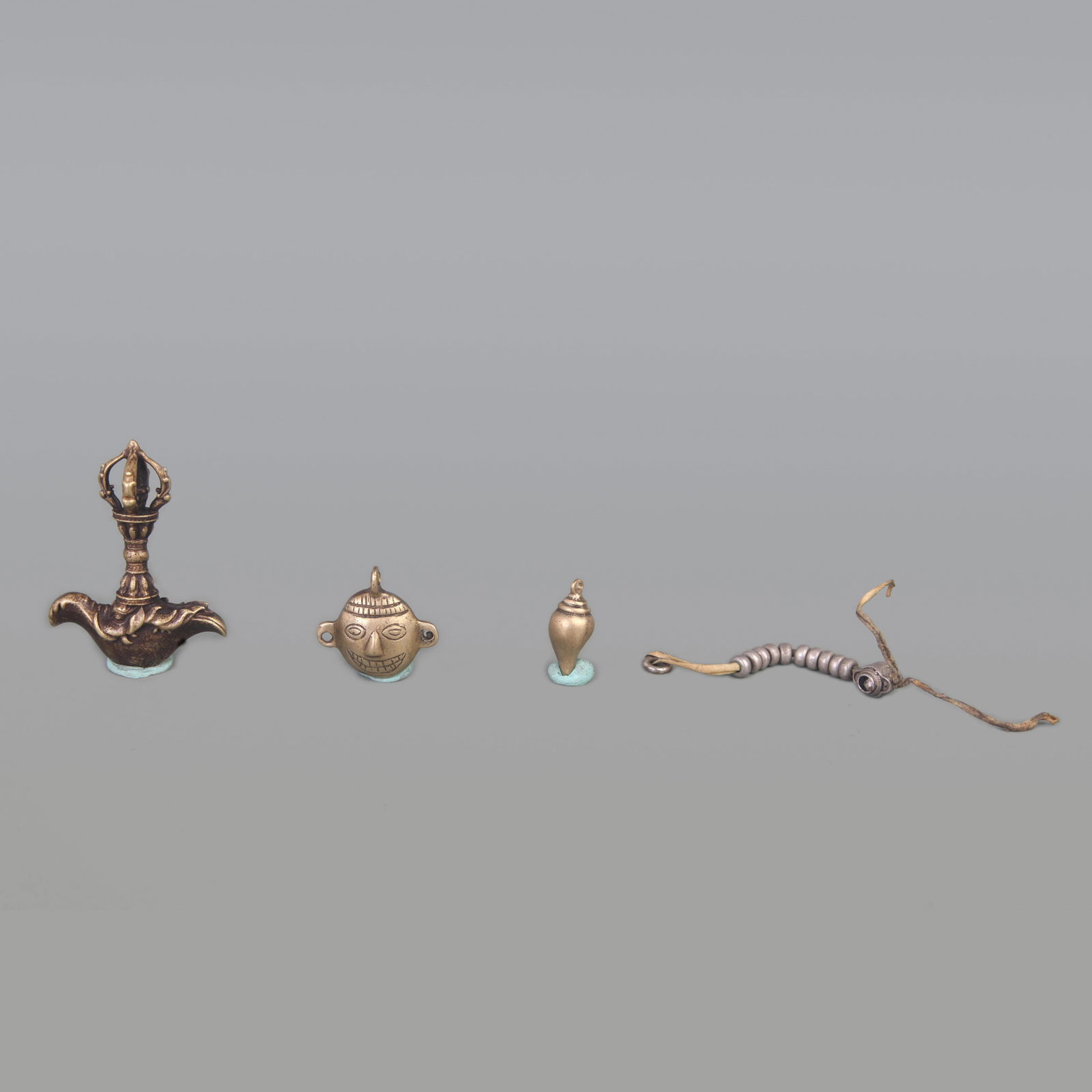 A FINE TIBETAN BUDDHISM INSTRUMENTS PHURBA (1 of 6)