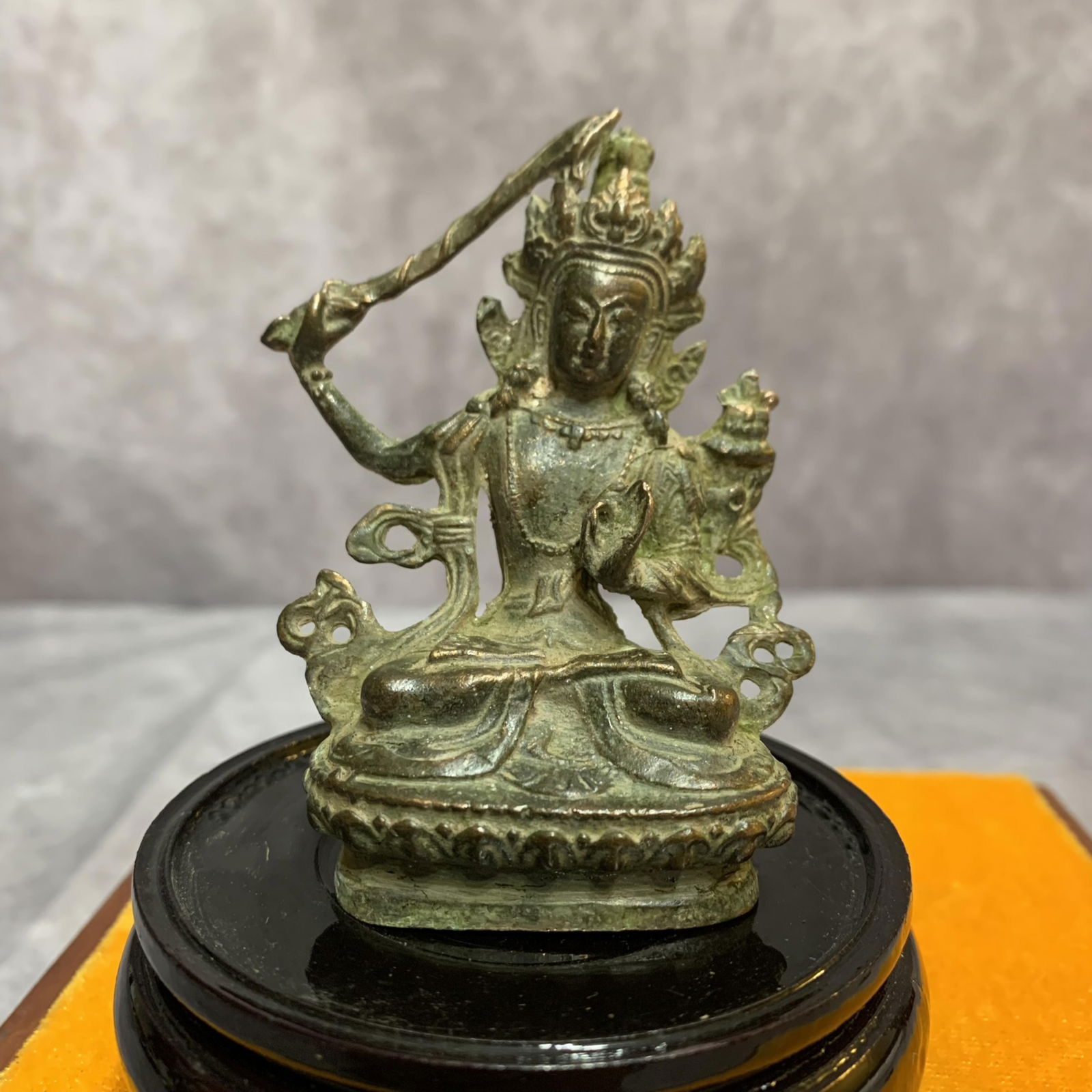 A FINE SMALL BRONZE MANJUSHRI BUDDHA STATUE (1 of 5)