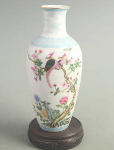CLOISONNE ENAMEL GOOD FORTUNE PATTERN PORCELAIN DECORATION VASE: Qing Dynasty Yong Zheng Period; High: 8.20 inch; Width: 3.20 inch