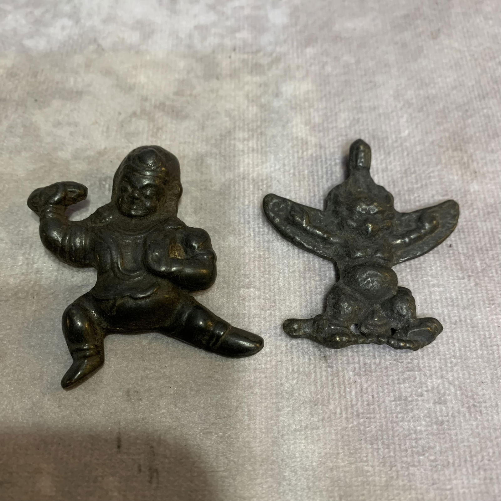 SET OF TIBETAN BUDDHISM RITUAL INSTRUMENTS: Modern; High: 1.9 inch; Width: 1.6 inch; High: 1.9 inch; Width: 1.6 inch;