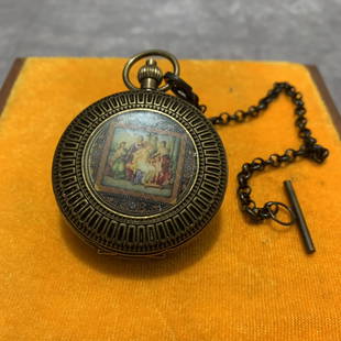 A FINE WESTERN STYLE POCKET WATCH: Modern; Long: 0.8 inch; Width:2.7 inch;High:2.1 inch;