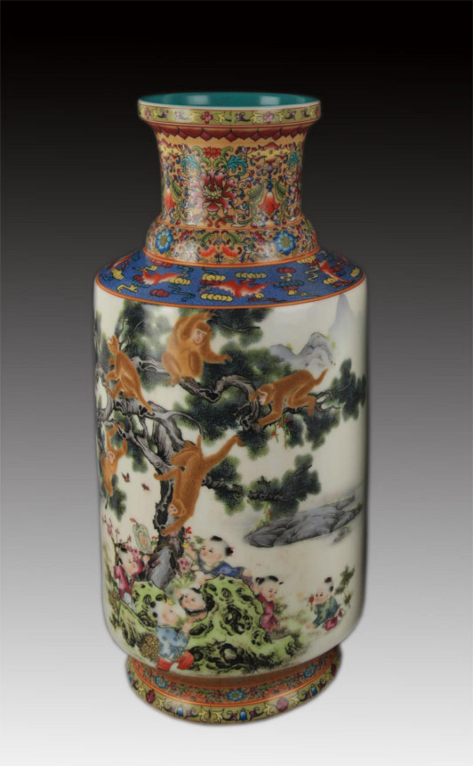 A FAMILLE ROSE MONKEY PATTERN PORCELAIN VASE (1 of 7)