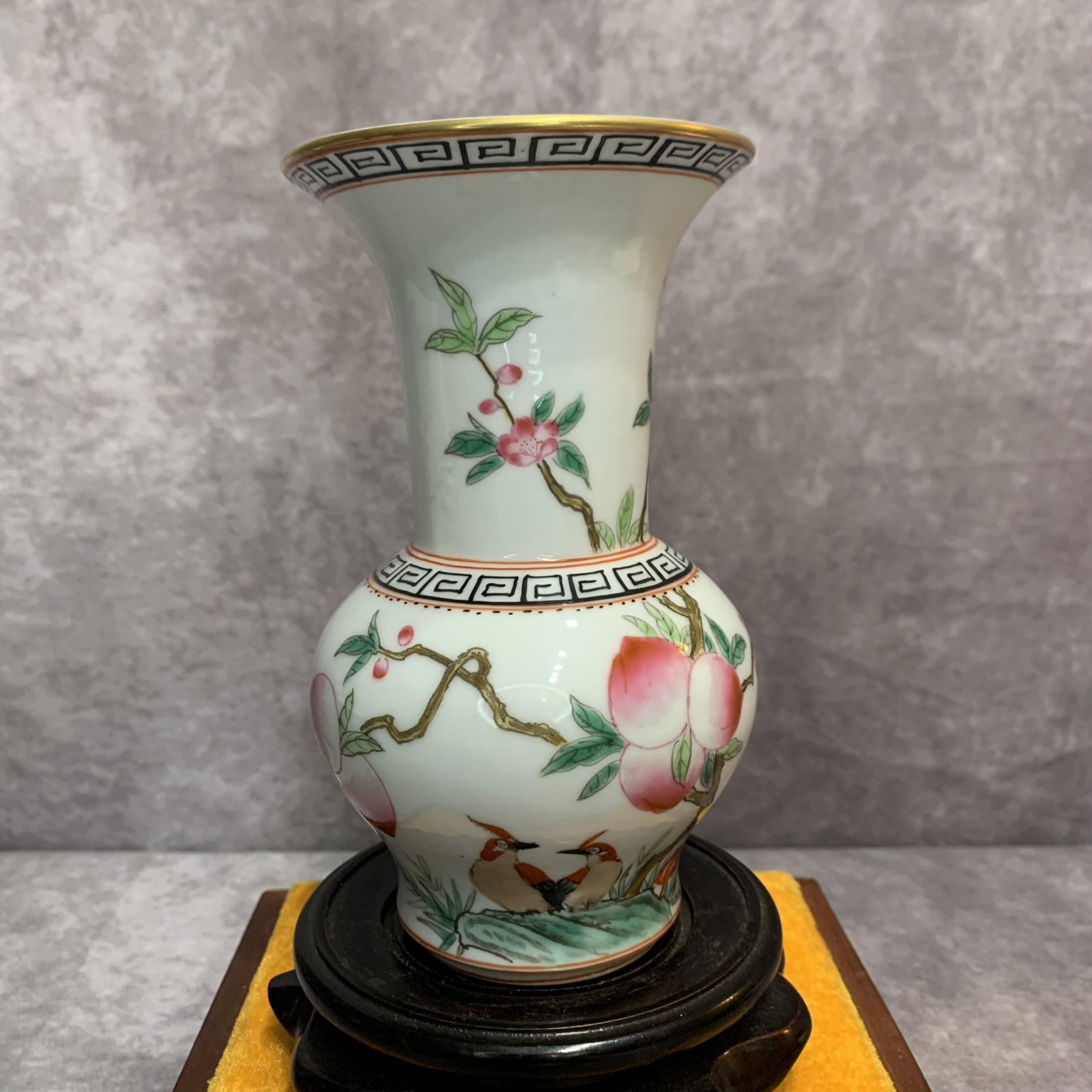 CLOISONNE ENAMEL GLAZED PEACH PATTERN PORCELAIN VASE (1 of 7)