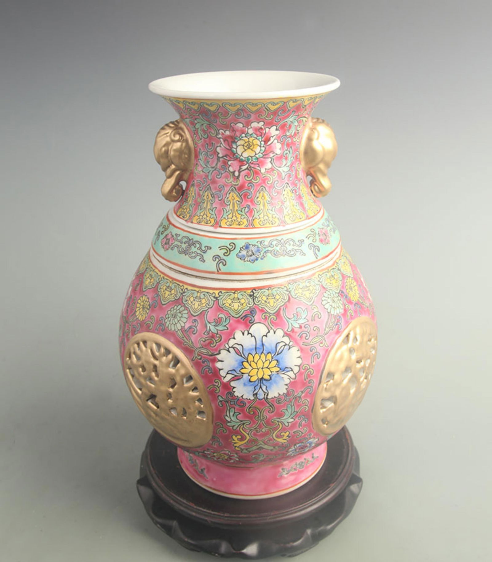VERMILION RED GLAZED FLOWER PATTERN PORCELAIN VASE (1 of 5)