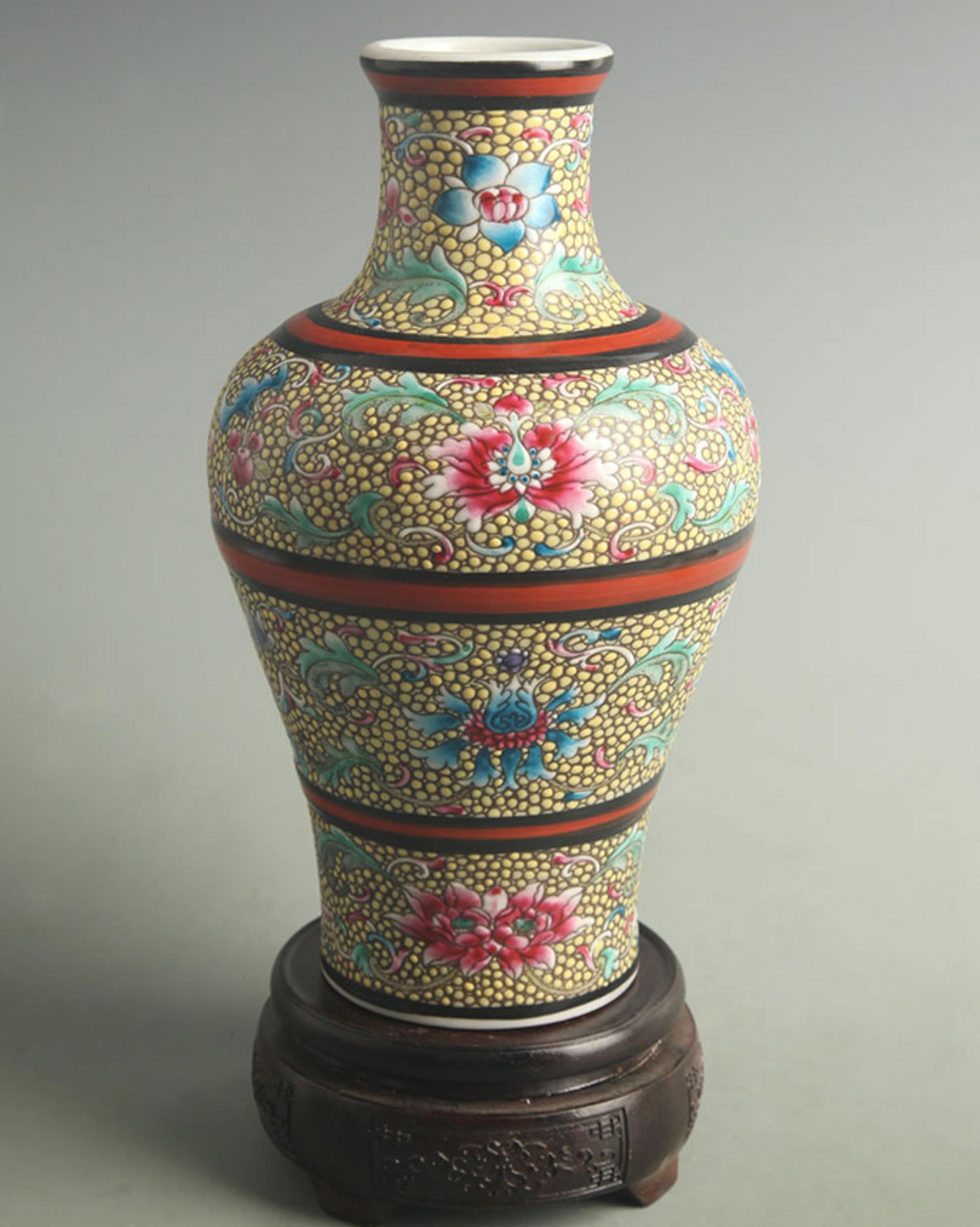 FINE CLOISONNE ENAMEL PORCELAIN VASE WITH FLORAL PATTERN (1 of 5)