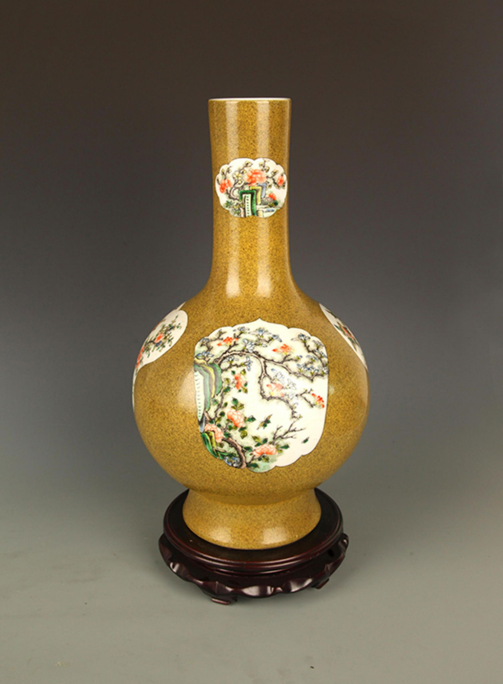 A GREEN TEA COLOR GLAZED FLOWER PATTERN LONG NECK VASE (1 of 6)