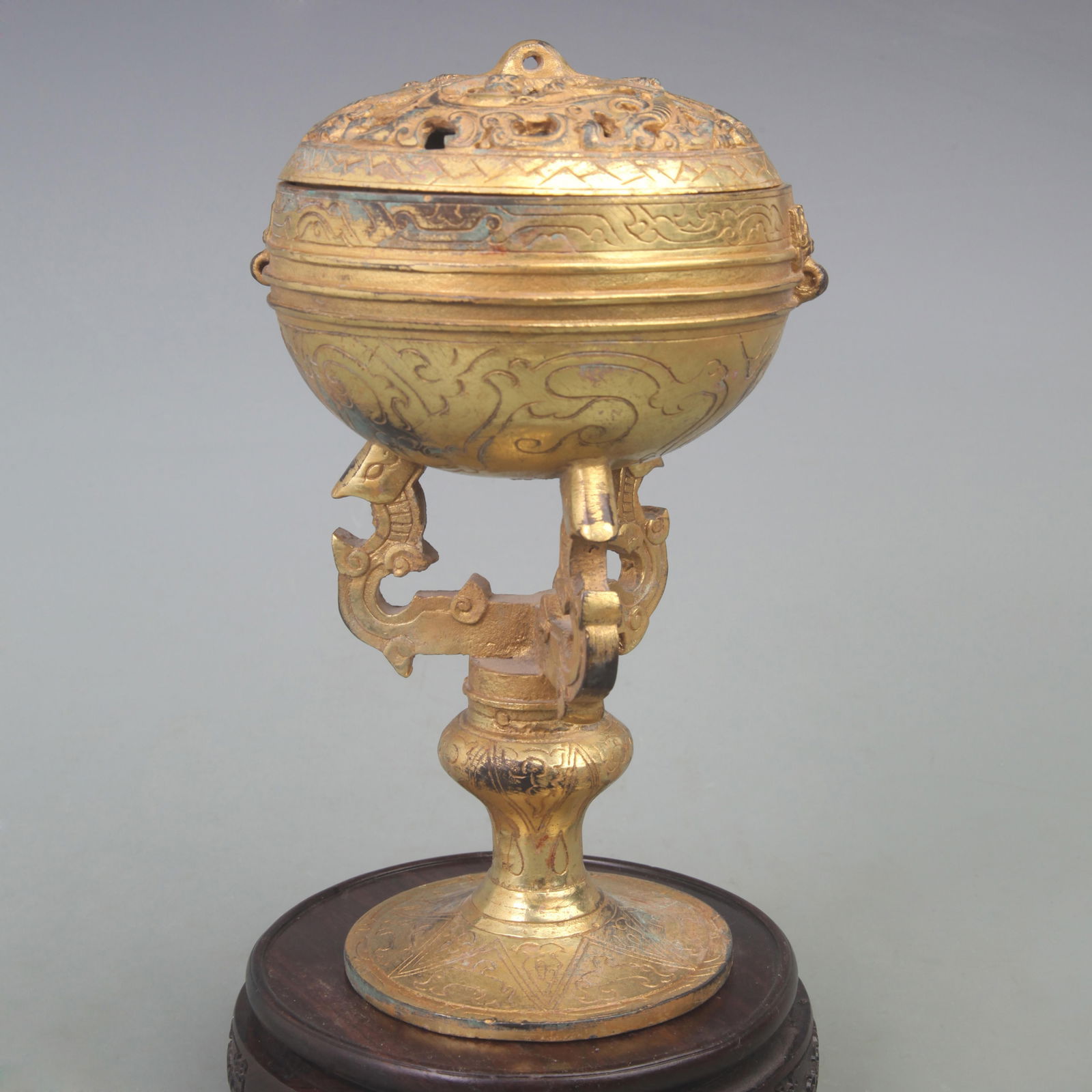 A FINE GILT BRONZE HIGH FOOTED INCENSE BURNER WITH DRAGON PATTERN (1 of 5)