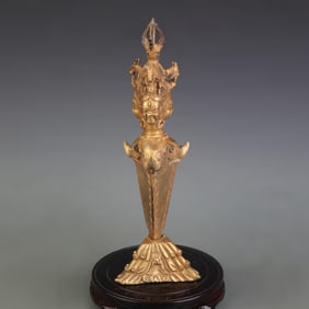 A FINE BRONZE TIBETAN BUDDHIST VAJRA PESTLE