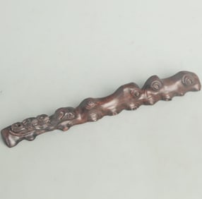 A FINE SANDALWOOD MADE FINELY CARVED ARMREST