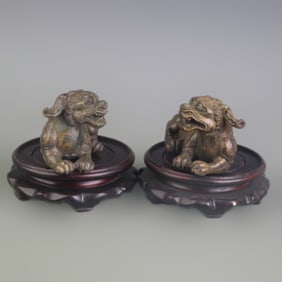 PAIR OF BRONZE PIXIU STATUES