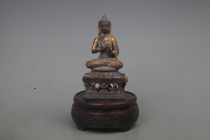 A FINE GILT BRONZE BAO MOONLIGHT BUDDHA