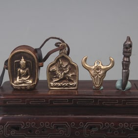 TIBETAN BUDDHIST STATUES, RITUAL IMPLEMENTS
