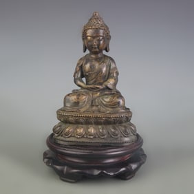 A FINE BRONZE SHAKYAMUNI BUDDHA STATUE