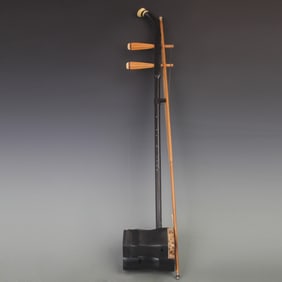 ANCIENT CHINESE MUSICAL INSTRUMENT - ERHU