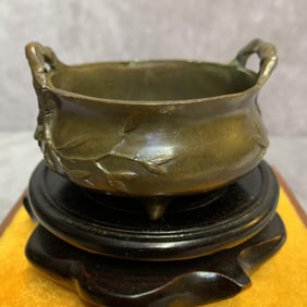 A FINE THREE PATTERN THREE FOOT BRONZE CENSER